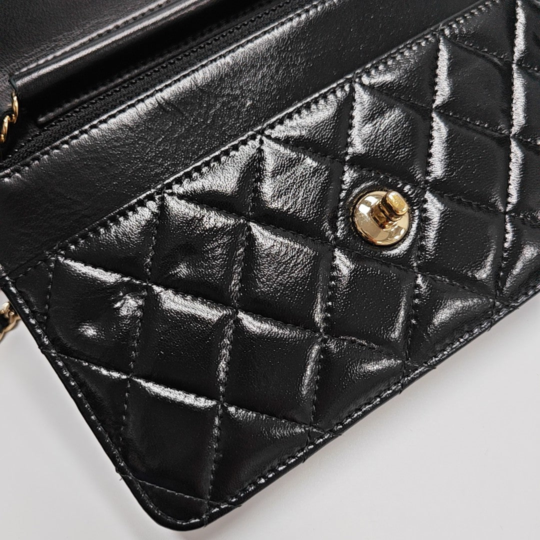WOC Quilted Calfskin Black