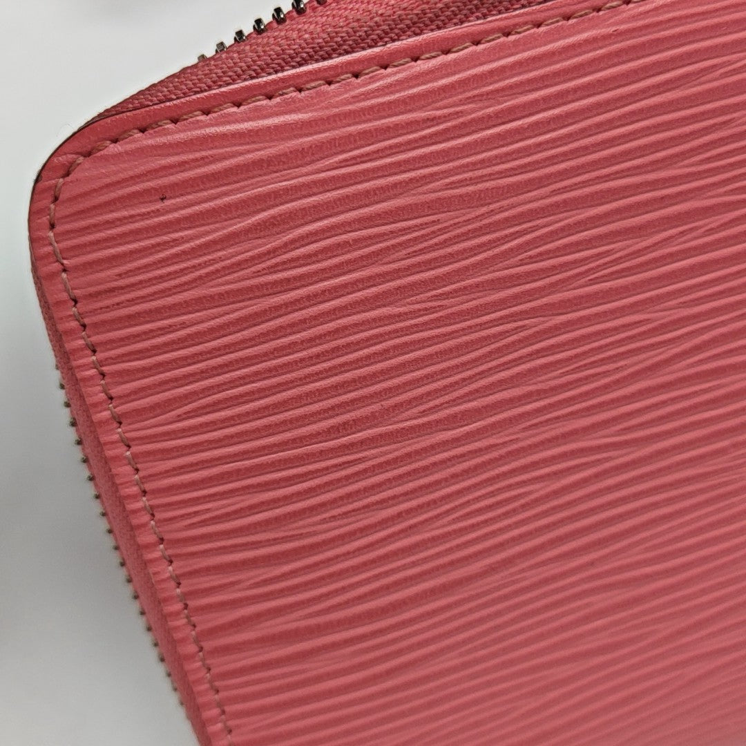ZIPPY Epi Red Wallet