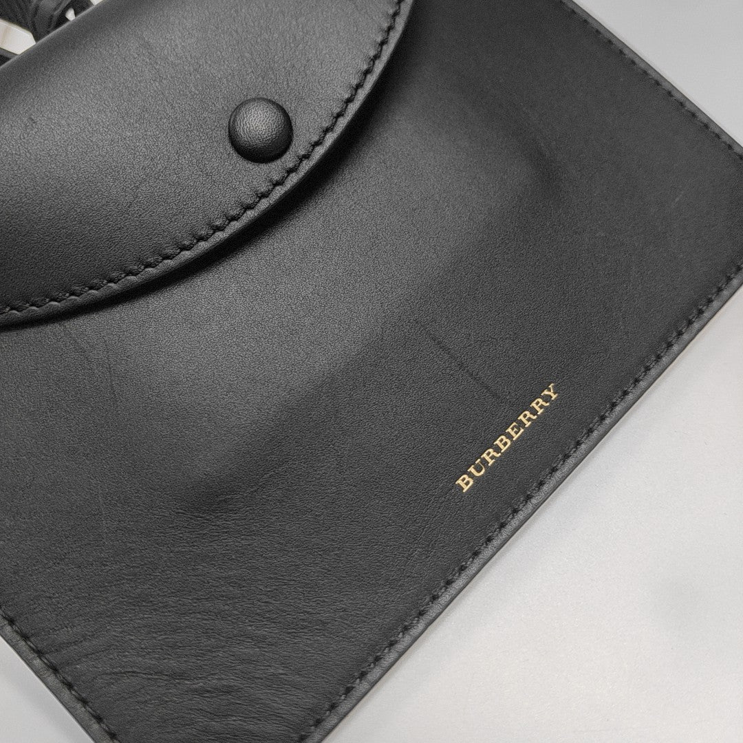 The Bucket Calfskin Black