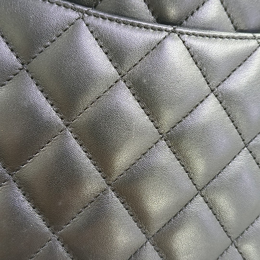 CAMBON Medium Quilted Calfskin Black