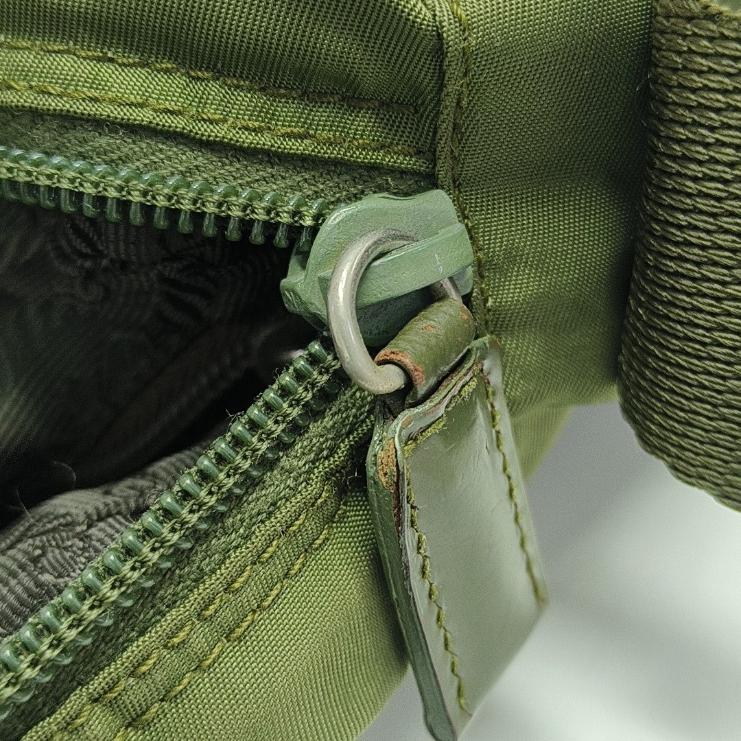 Nylon Shoulder Bag Green