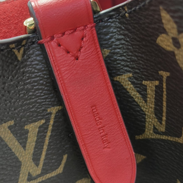NÉONOÉ MM Monogram Coated Canvas Brown