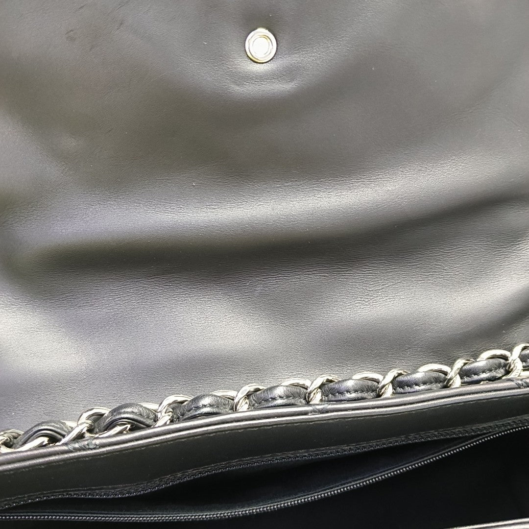 Quilted Calfskin Shoulder Bag Black