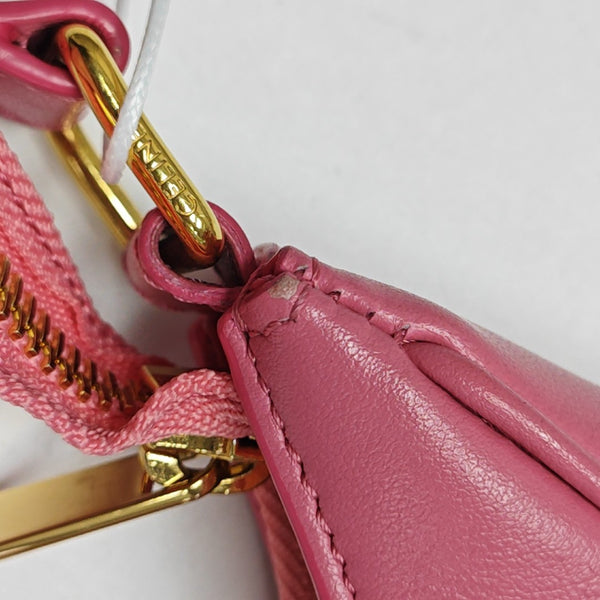 AVA Medium Calfskin Red