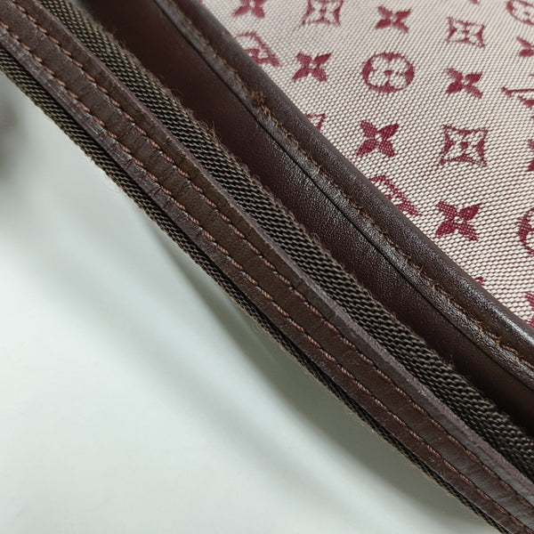 BERANGERE Monogram Canvas Red