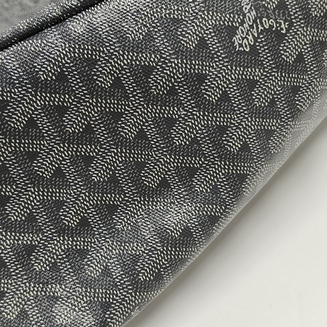Saint Louis PM Coated Canvas Gray