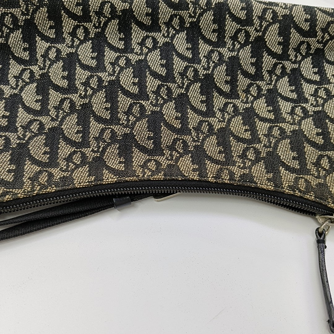 Oblique Canvas Top Handle Bag Black
