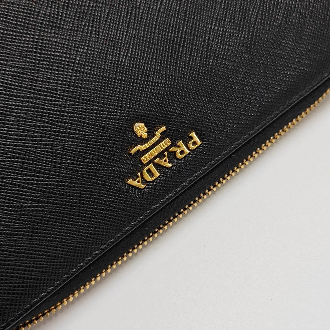 Zippy Wallet Saffiano Calfskin Black Wallet