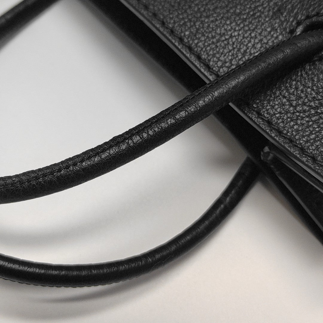 Shopping Bag Large Calfskin Black