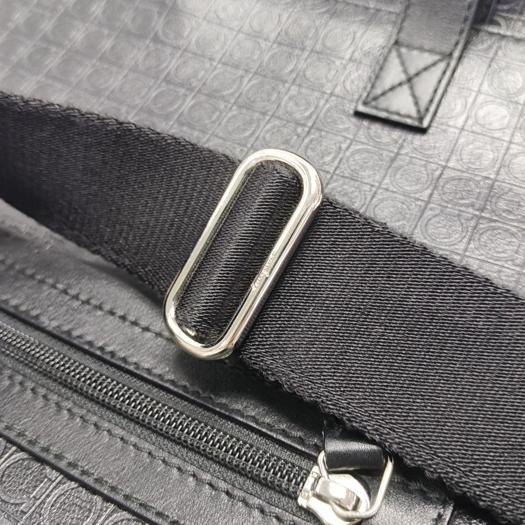 Calfskin Shoulder Bag Black