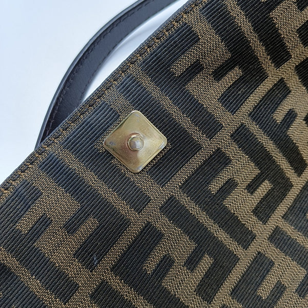 Canvas Shoulder Bag Brown