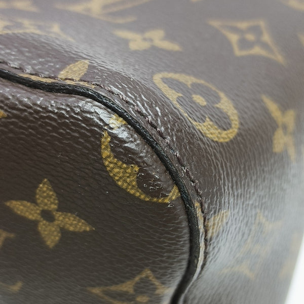 NÉONOÉ MM Monogram Coated Canvas Brown