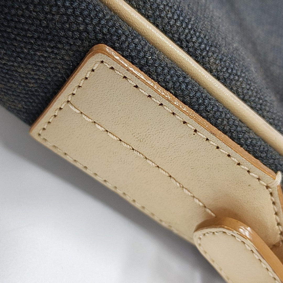 Canvas Shoulder Bag Black