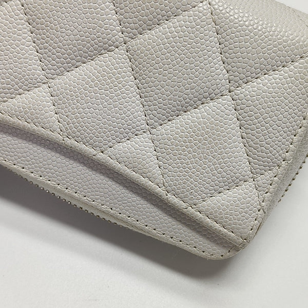 Quilted Grained Calfskin Card Holder White