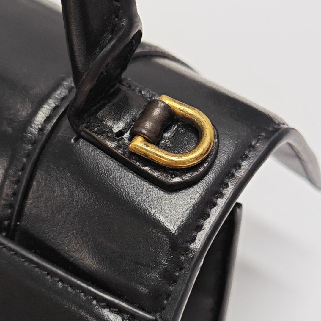 Hourglass XS Calfskin Black