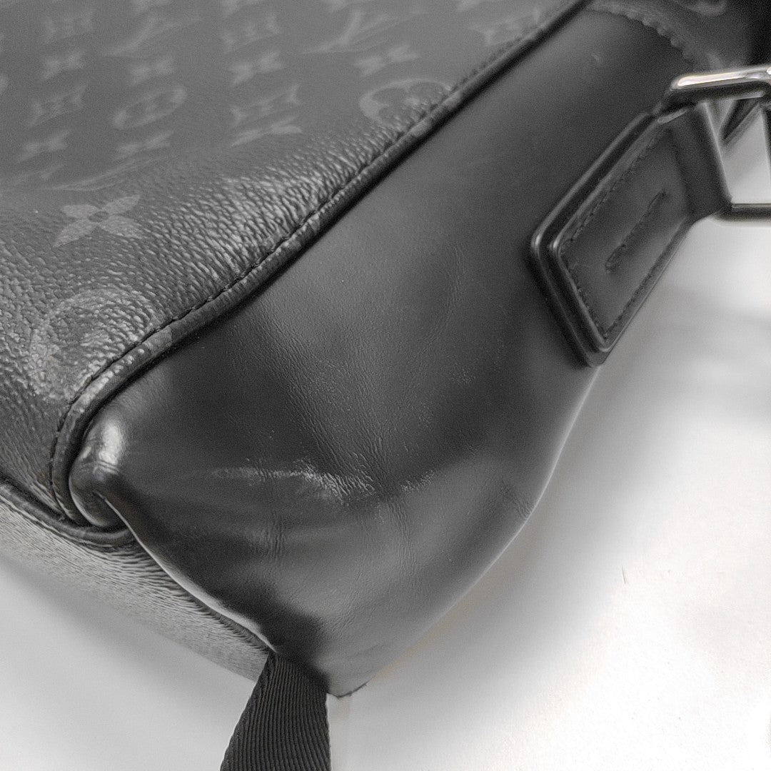VOYAGER PM Lona Monogram Revestida Negra