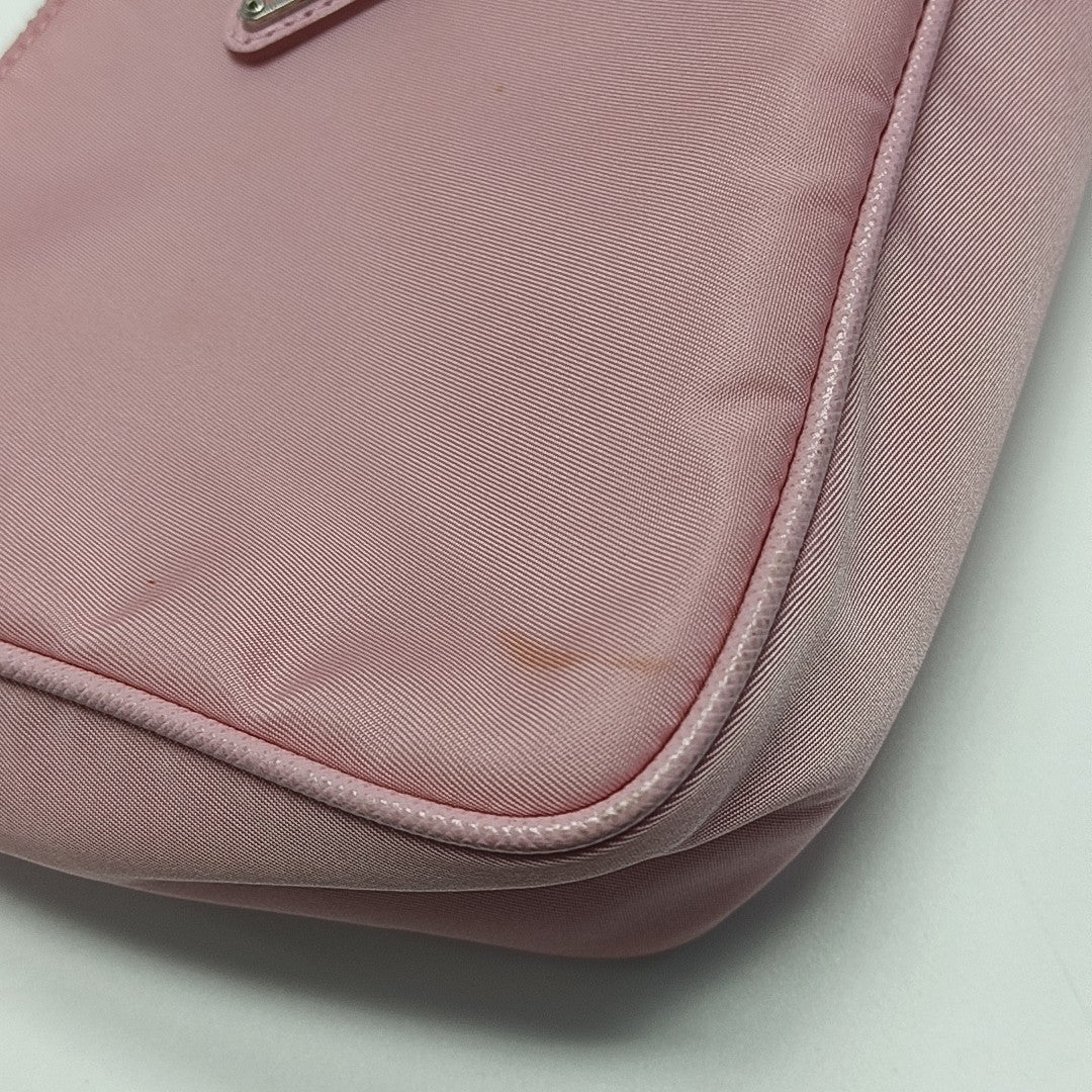 Re-Edition2000 Nylon Pink