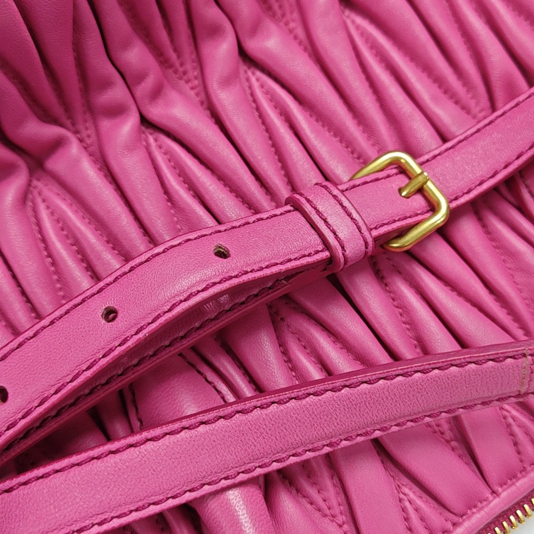 Avenue Quilted Lambskin Red