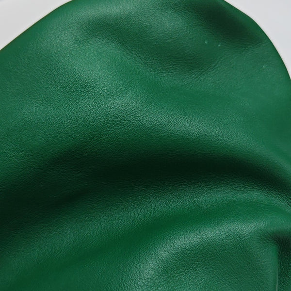 The Pouch Mini Calfskin Green