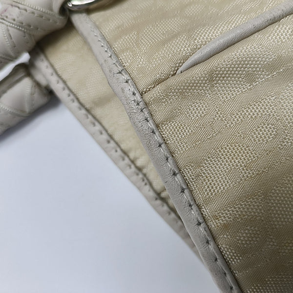 Lovely Oblique Canvas Beige