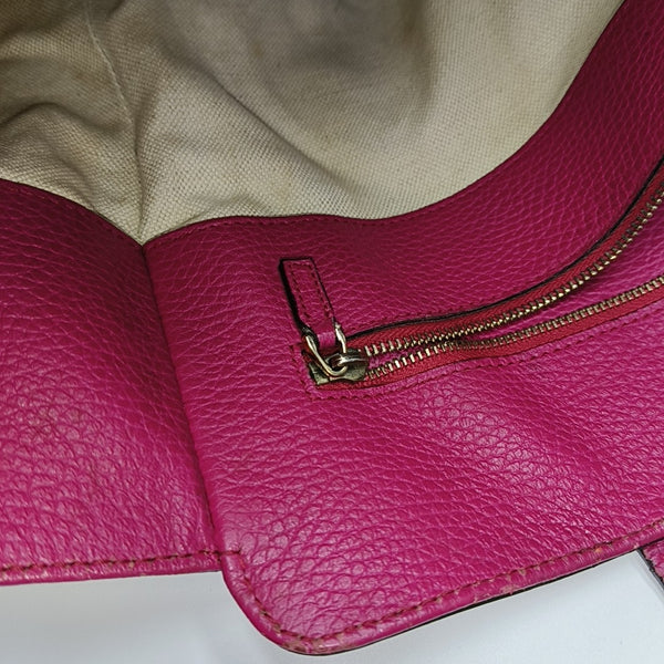 Swing Medium Calfskin Red
