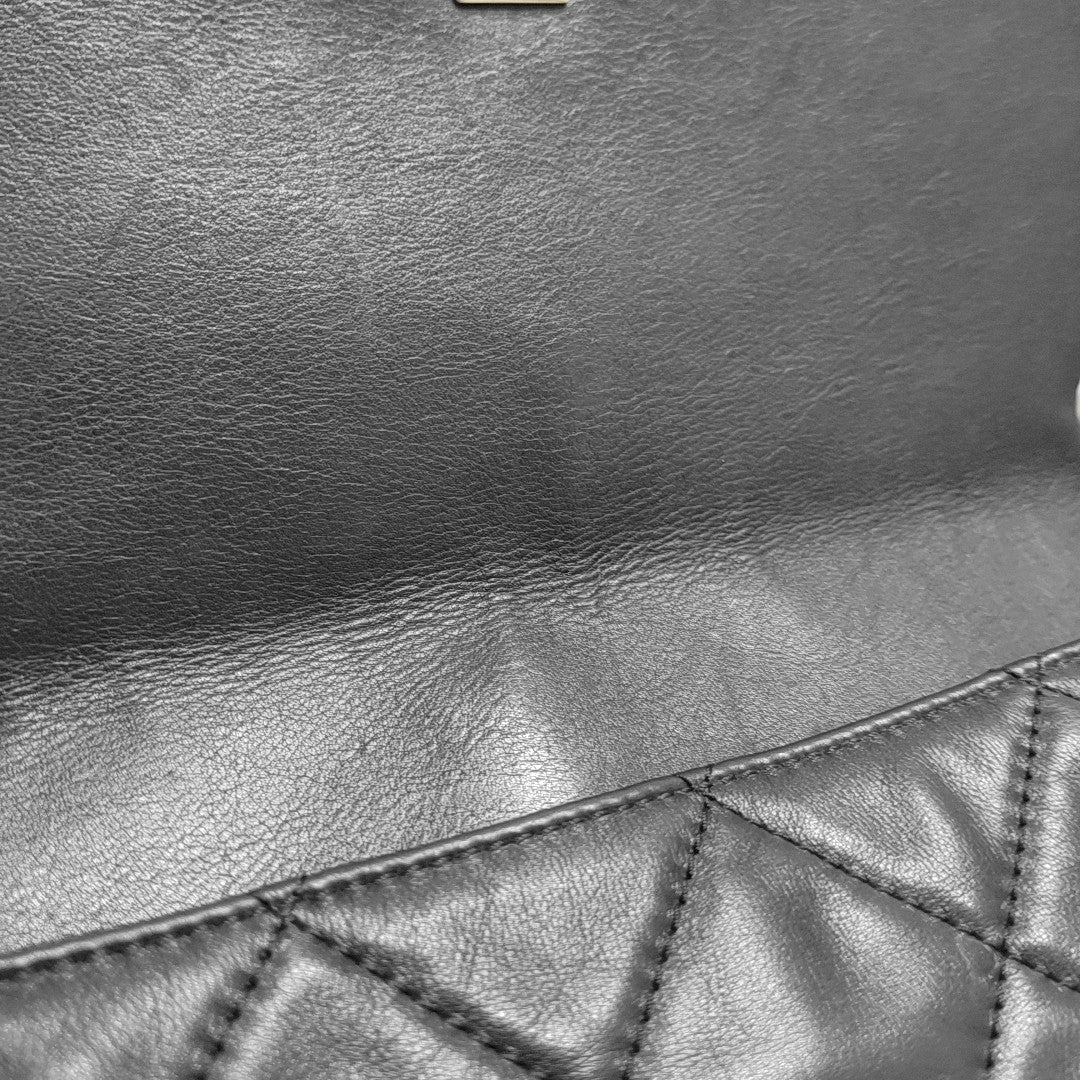 Quilted Calfskin Shoulder Bag Black