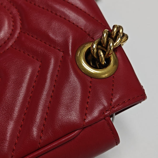 GG Marmont Small Quilted Calfskin Red