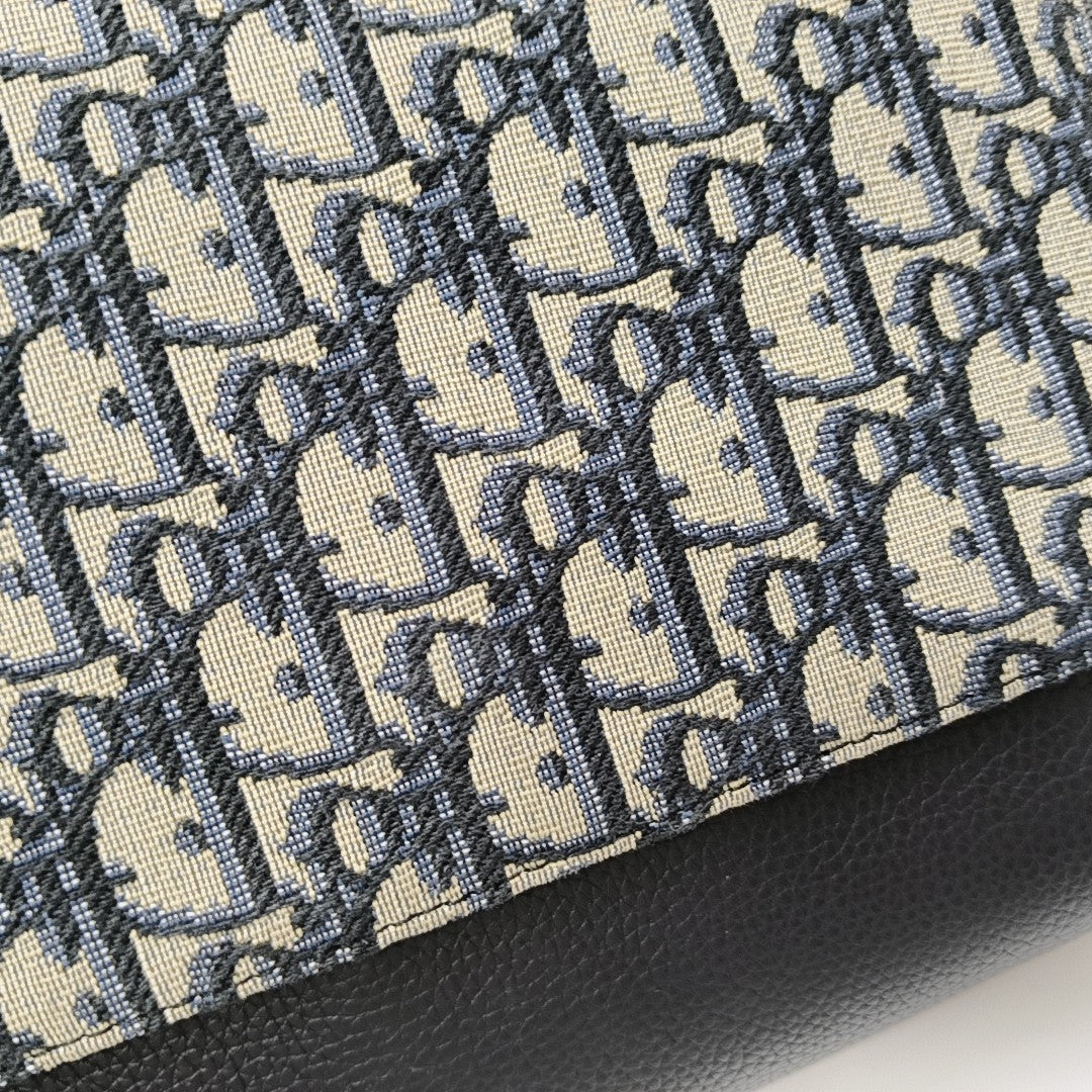 Saddle Mini Lona Monograma Negro