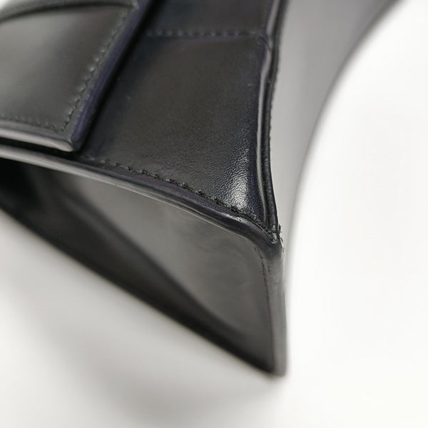 Hourglass S Calfskin Black