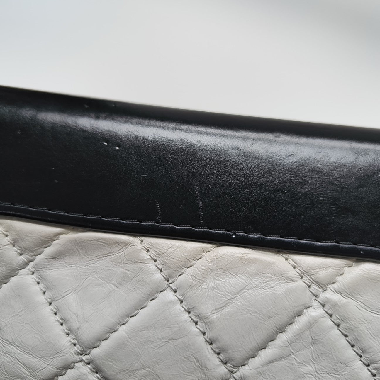 GABRIELLE Small Quilted Calfskin White