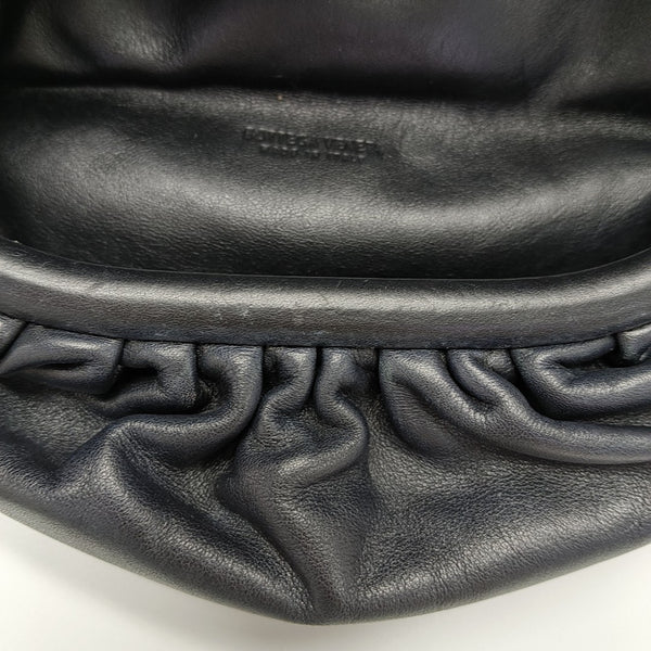 The Pouch Mini Calfskin Black