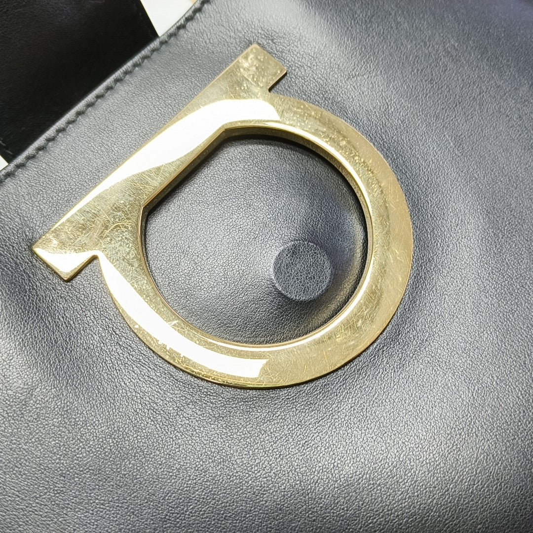 Thalia Calfskin Black