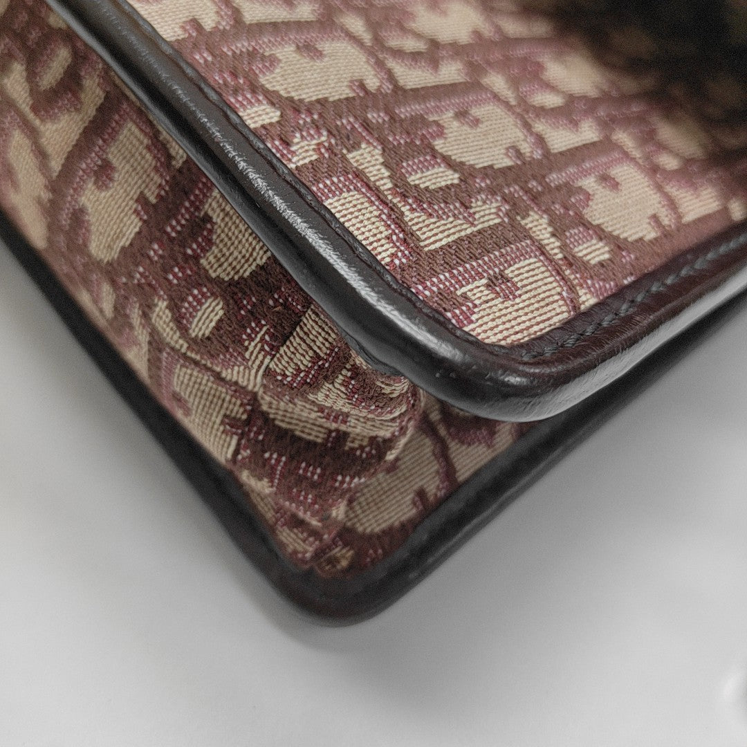 30 Montaigne Oblique Canvas Red