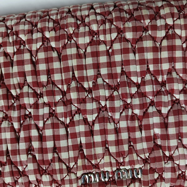 Bolso bandolera de tela acolchada rojo