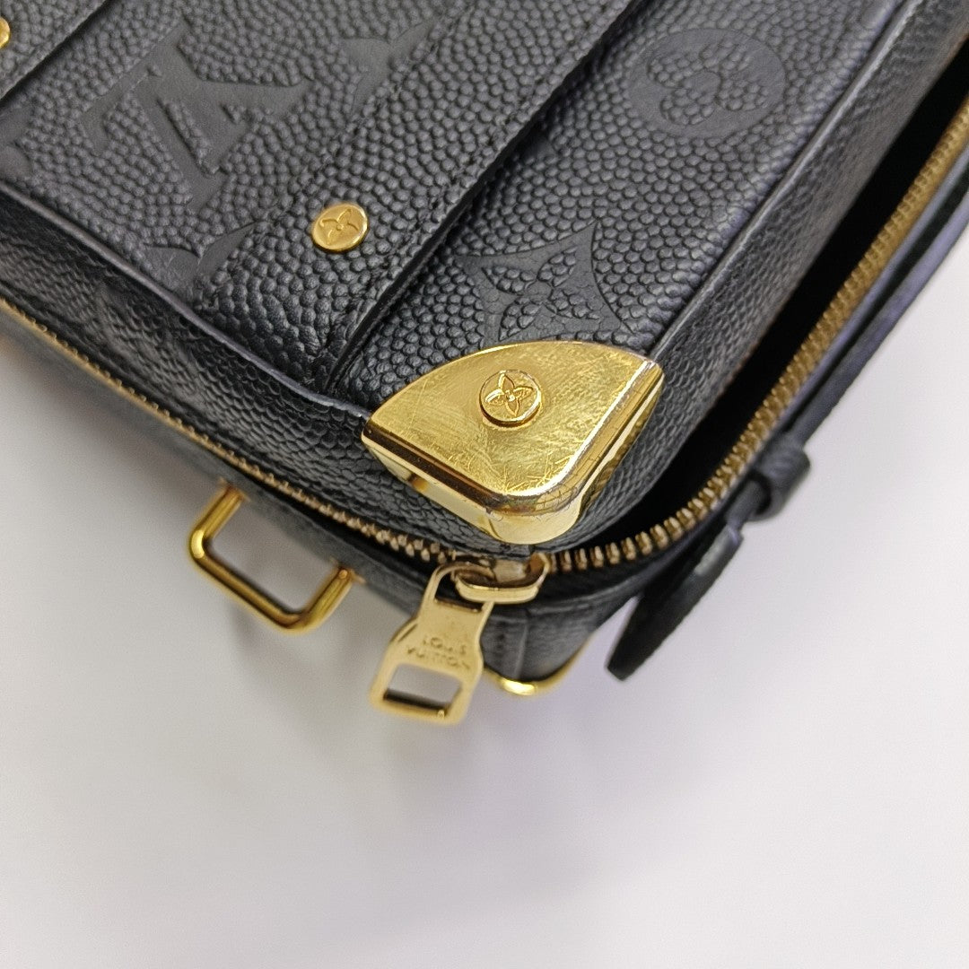 TRUNK Monogram Calfskin Black