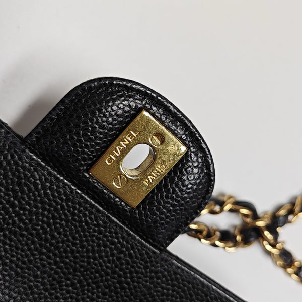 CLASSIC FLAP Small Quilted Grained Calfskin Black