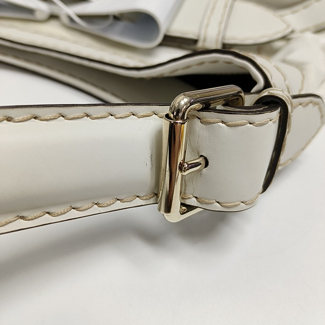 Queen Coated Canvas White