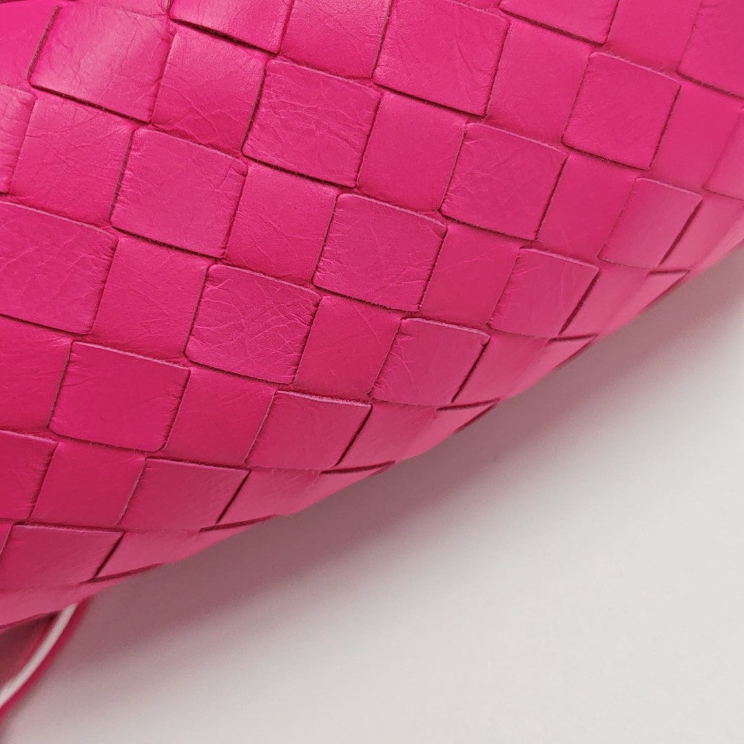 The Pouch Mini Calfskin Pink