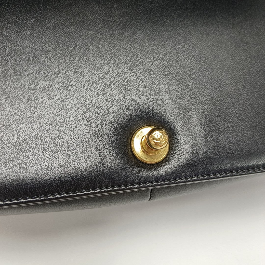 BOY CHANEL Medium Chevron Lambskin Black