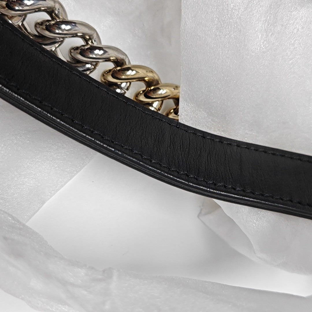 BOY CHANEL Small Chevron Calfskin Black