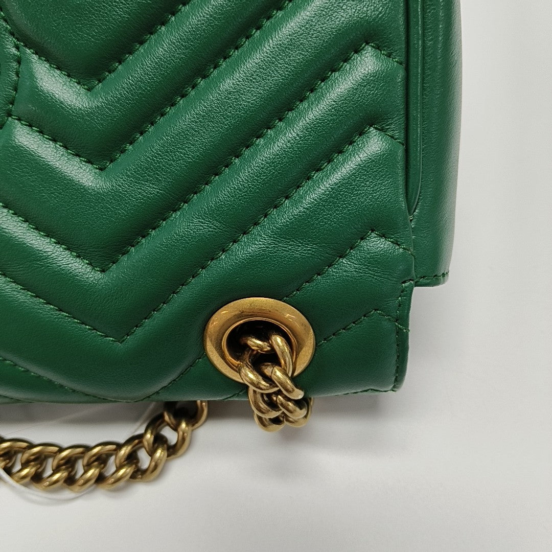 GG Marmont Medium Quilted Calfskin Green