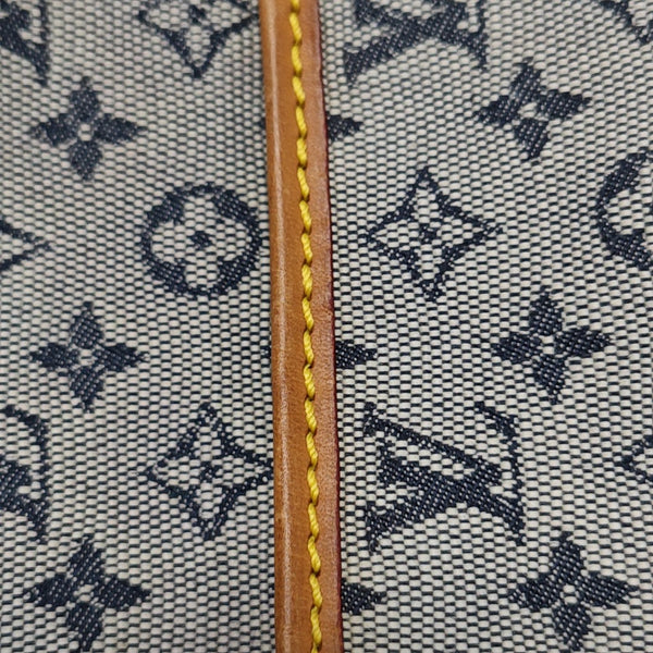 JEANNE Monogram Canvas Gray