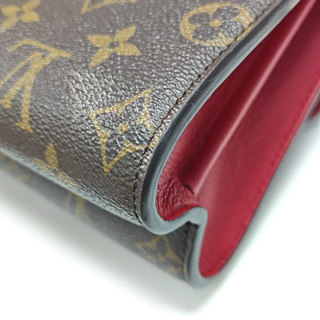 VICTOIRE Monogram Coated Canvas Brown