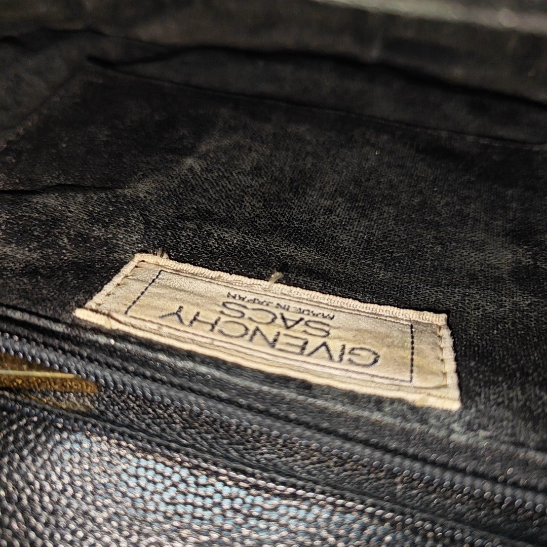 Calfskin Shoulder Bag Black