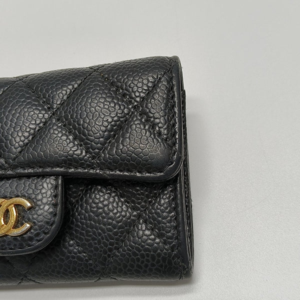CLASSIC FLAP Quilted Grained Calfskin Black Card Holder