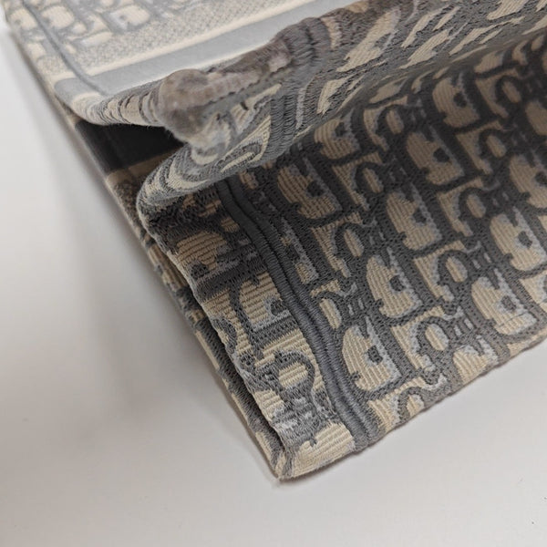 Book Tote Medium Oblique Canvas White