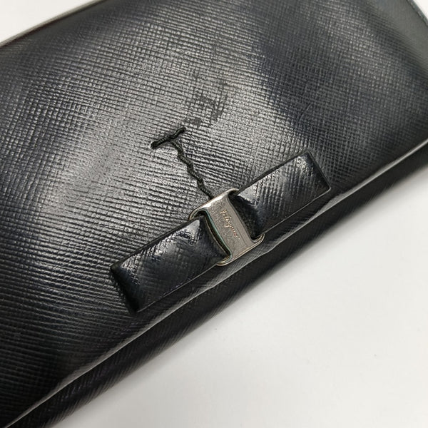 Vara Calfskin Black Wallet