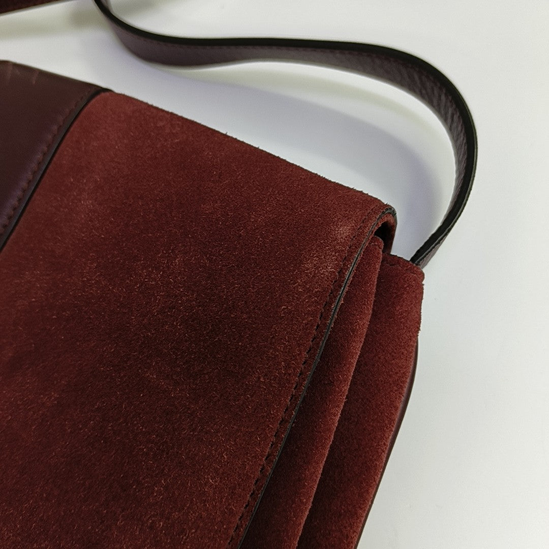 Arli Medium Suede Red