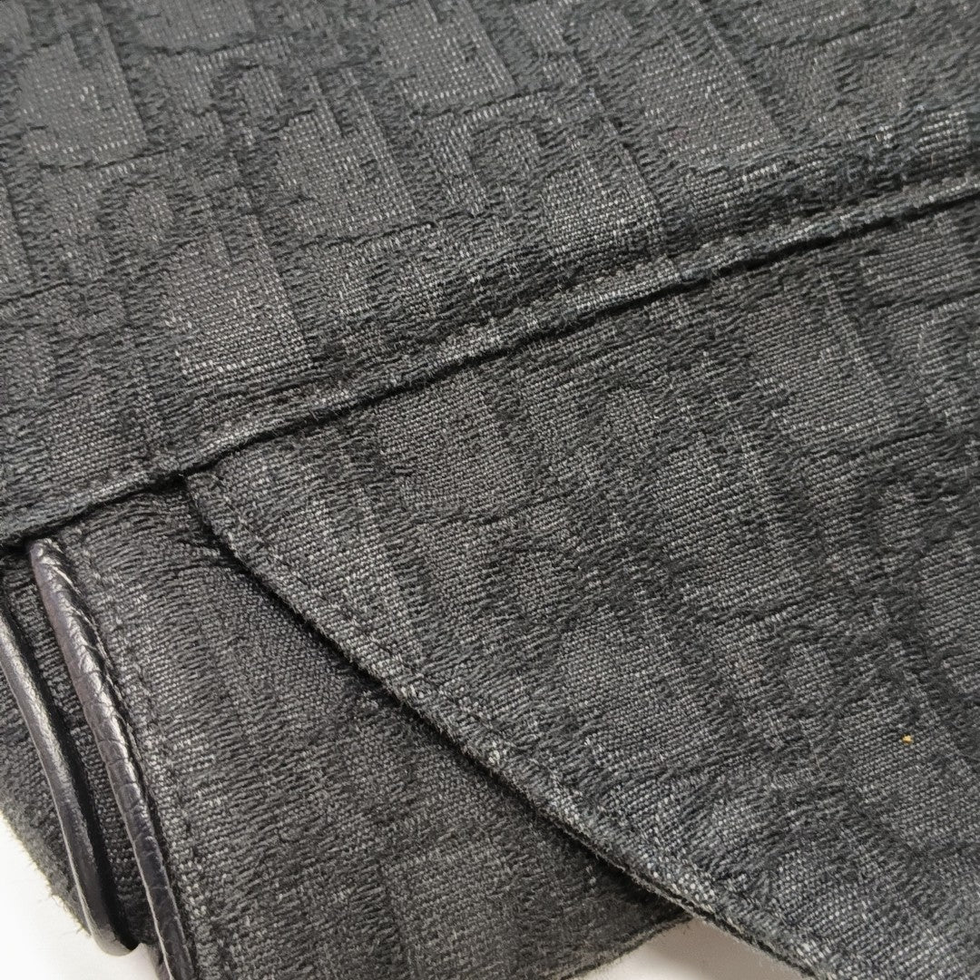 Saddle Medium Oblique Canvas Black