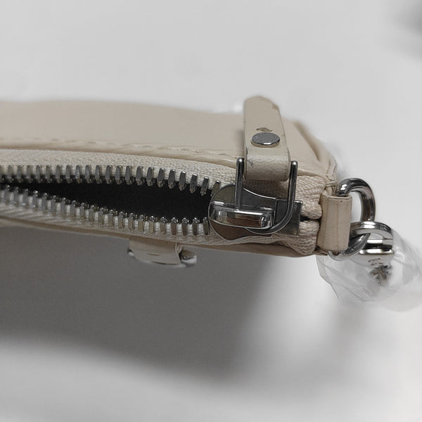 EASY POUCH ON STRAP Epi White